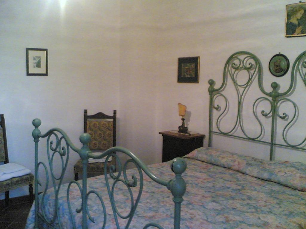 Bed&Breakfast Giardino Agritourist Controguerra Номер фото